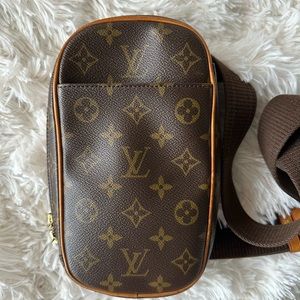 Louis Vuitton Pochette Gange/Waist/Bumbag
